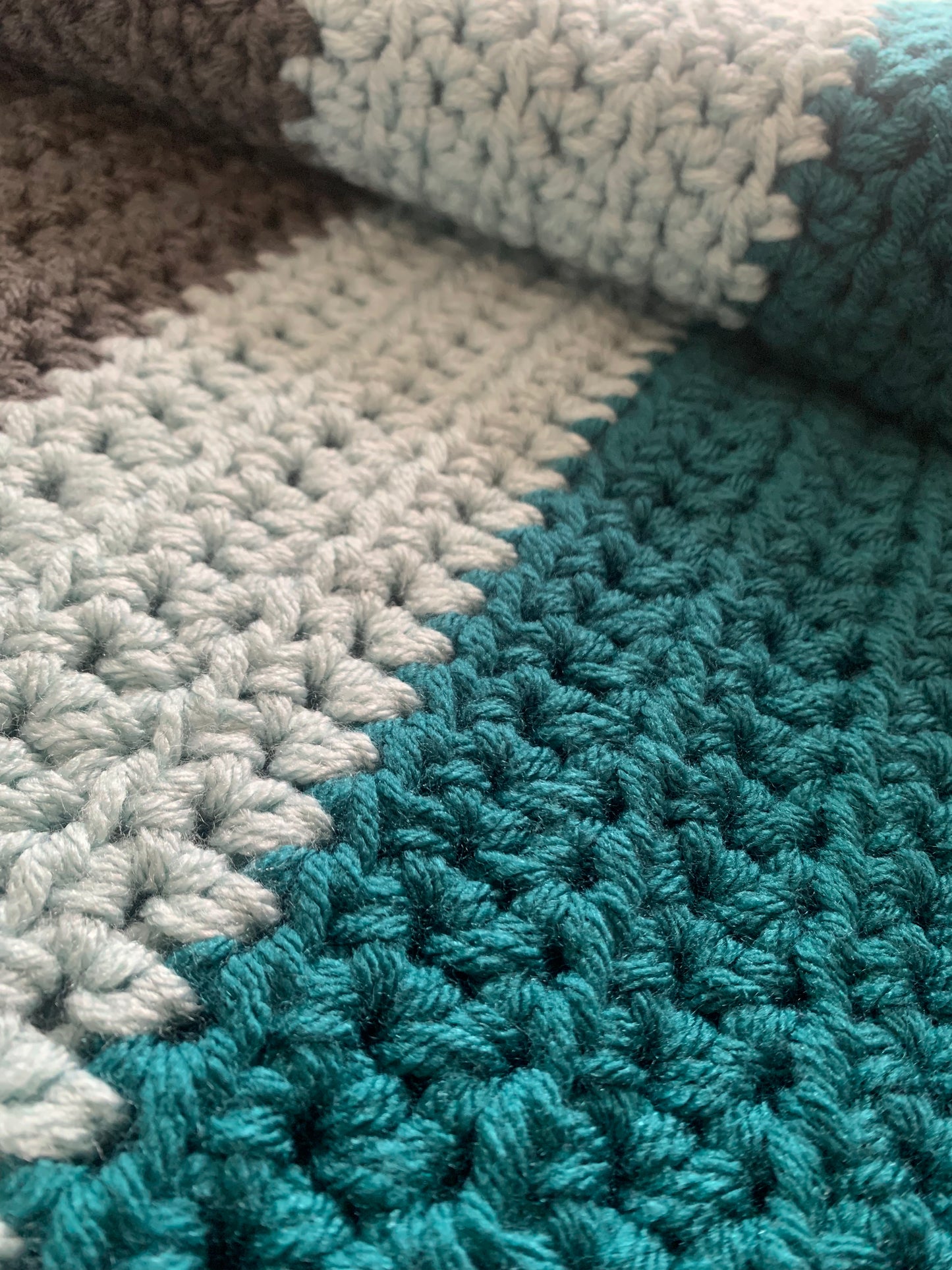 Grow with Me Chunky Knit Blanket