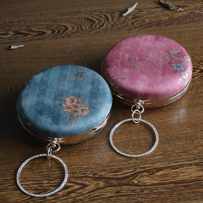 Hadassah 2.0 Circle Clutch